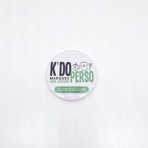 Badge rond décoratif personnalisable 57 mm
